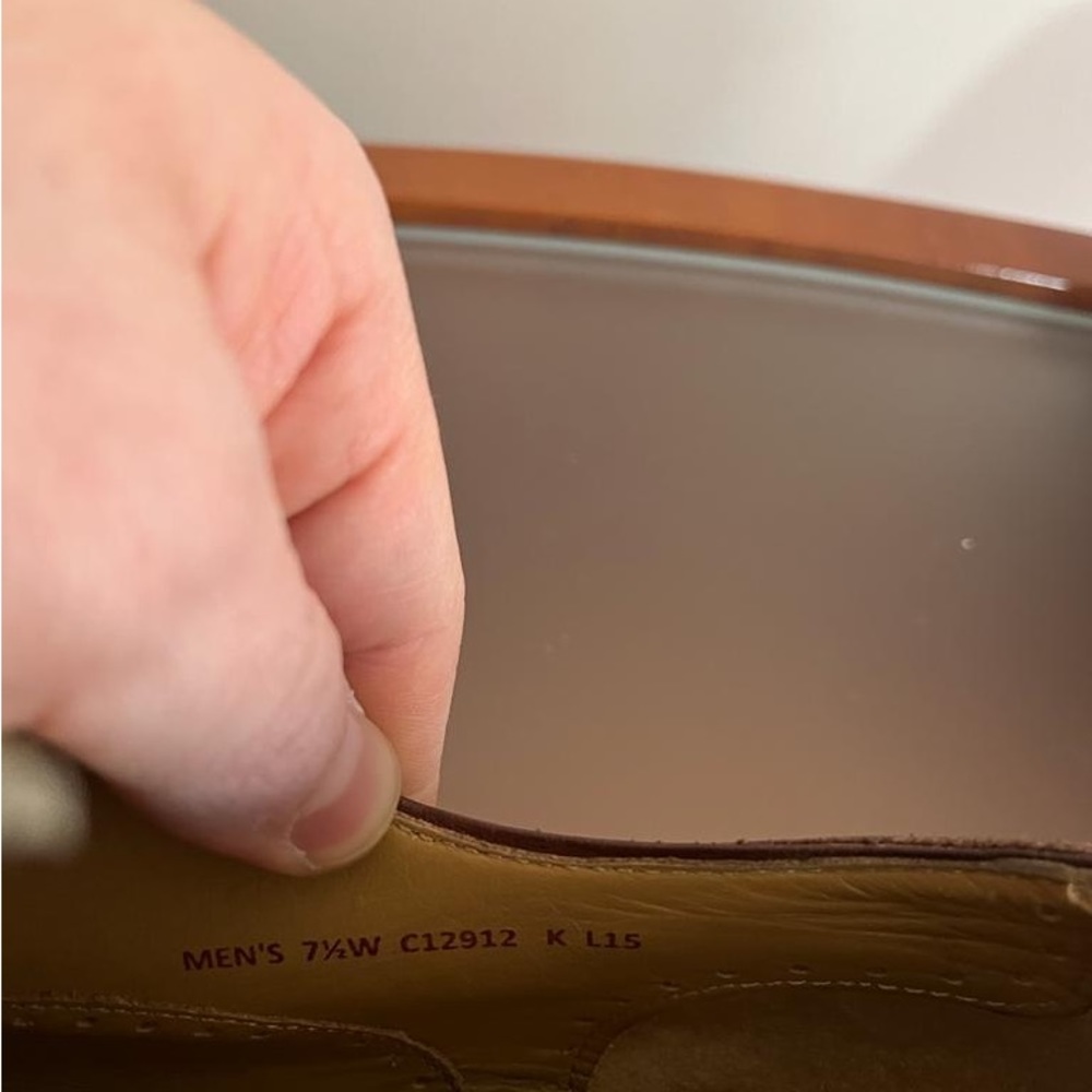 Dress shoes